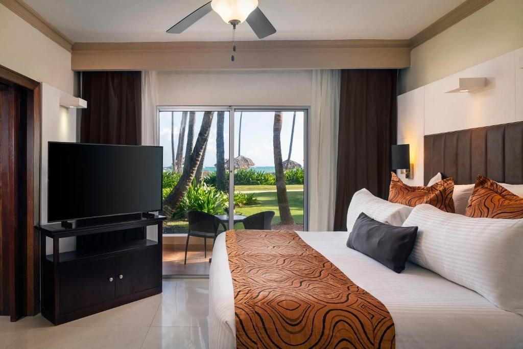 rooms-club-honeymoon-suite-ocean-view