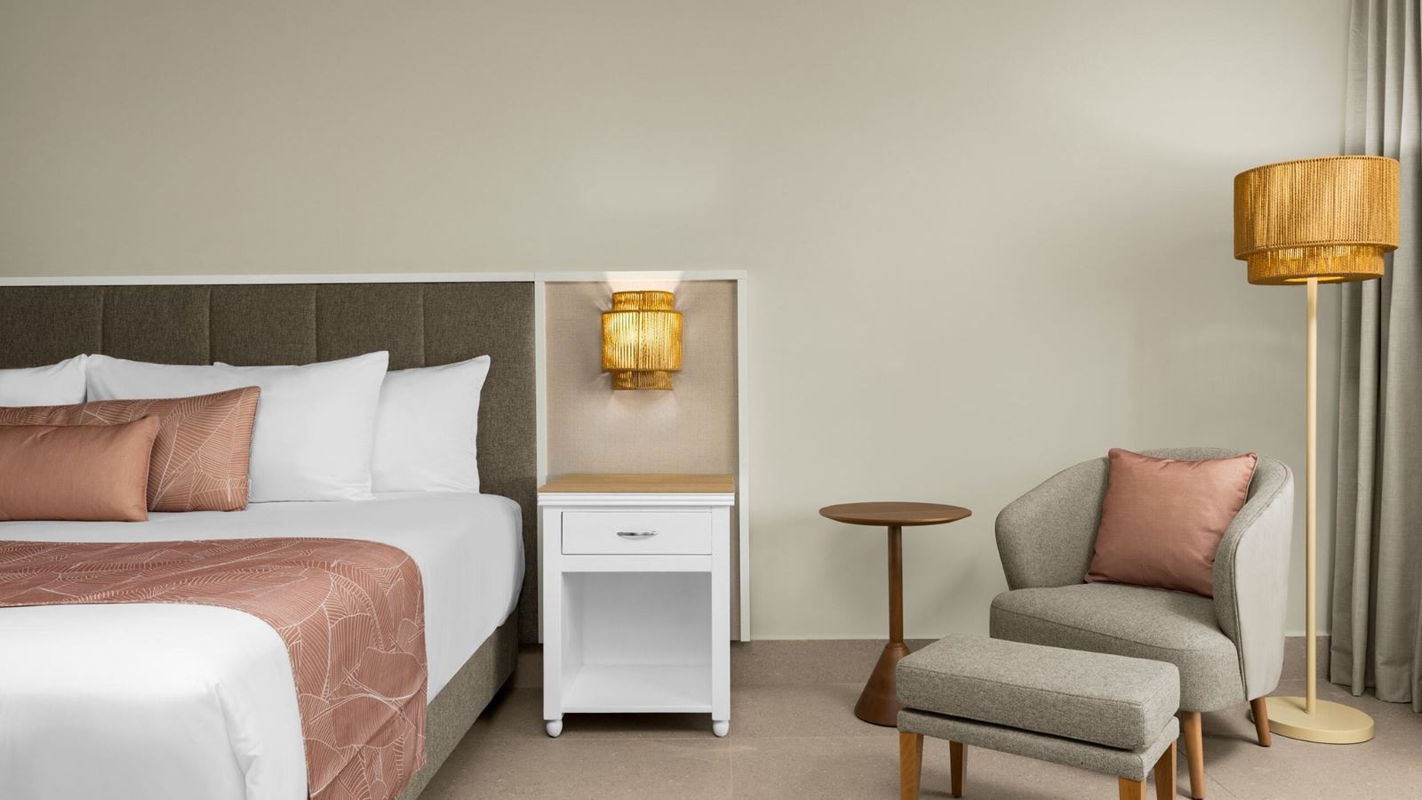 rooms-club-tropical-view