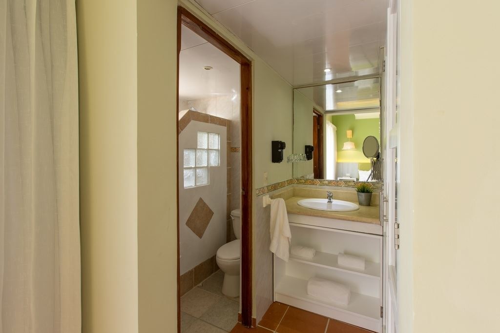 rooms-superior-room