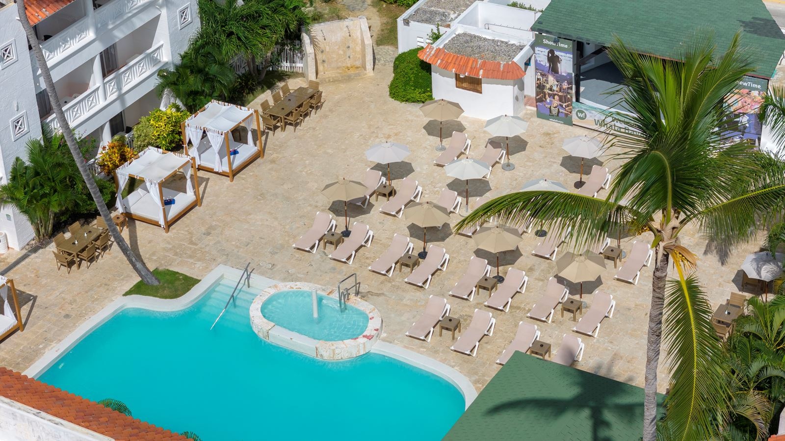 pools-outdoor-pool