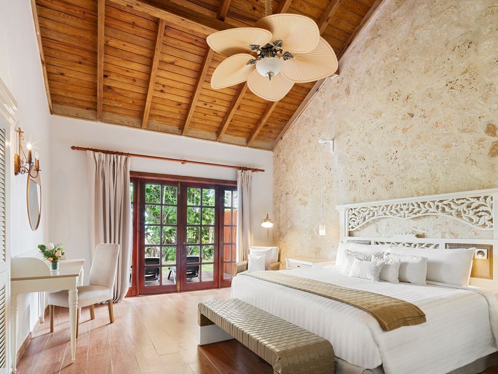 rooms-monarch-villa