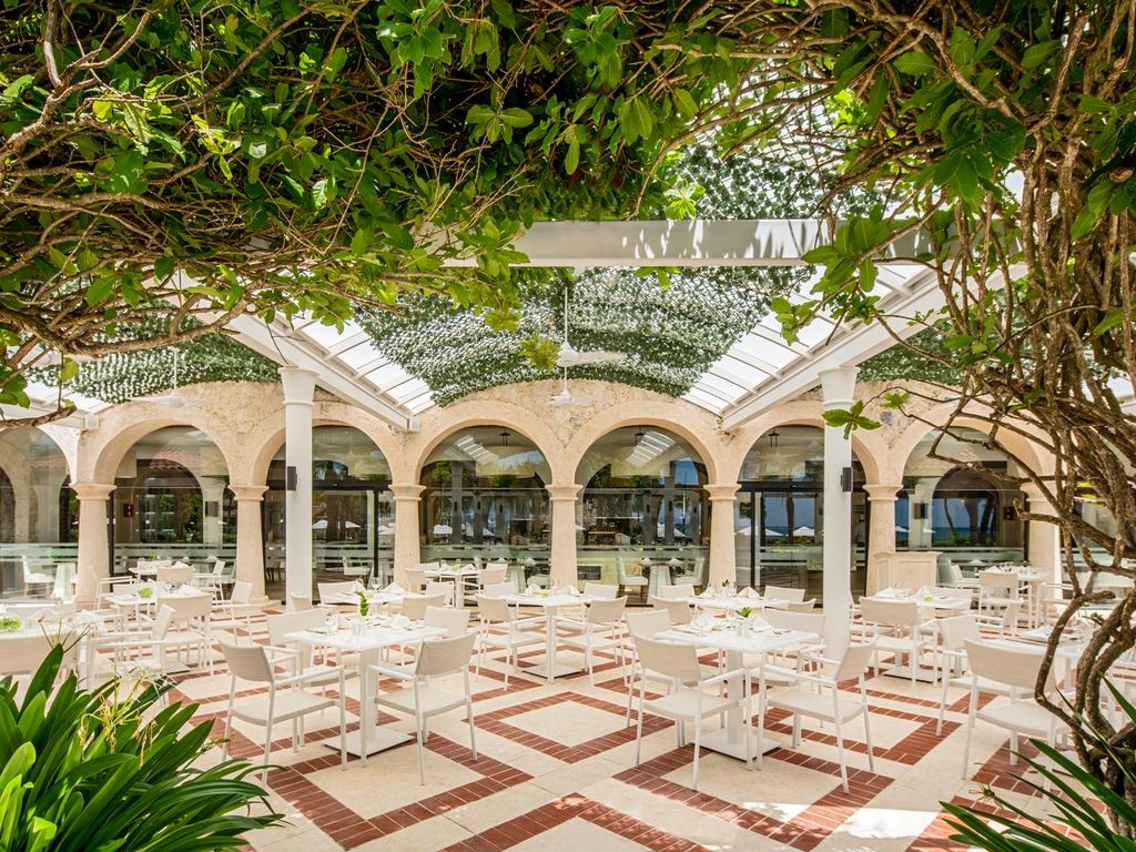 restaurants-casabella-restaurant