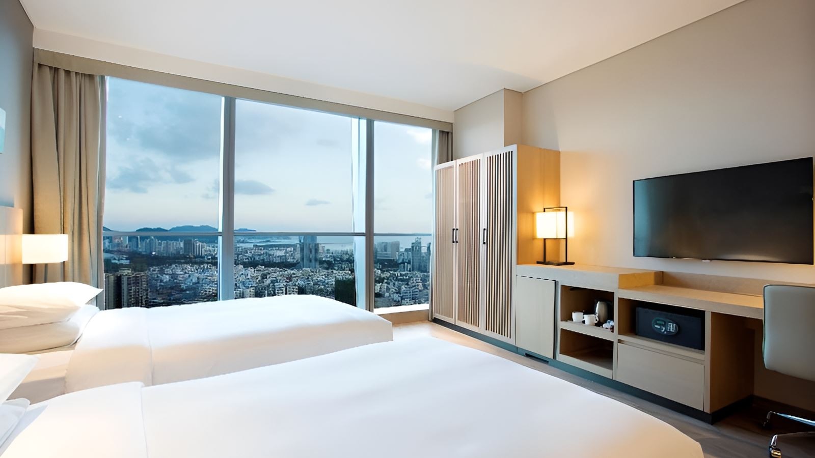 rooms-ocean-view-twin-bed-room-with-sofa-bed
