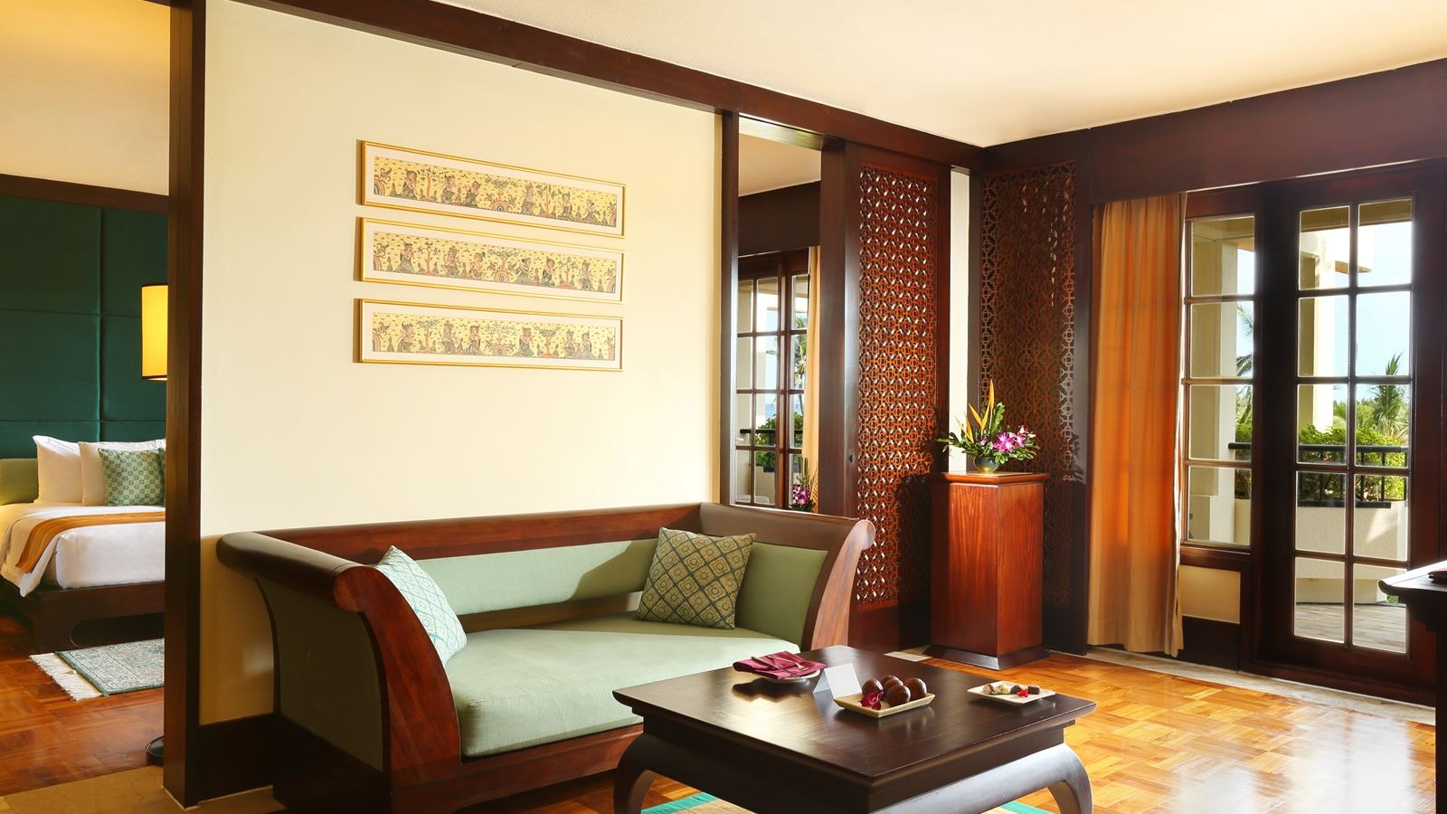 rooms-suites-collection