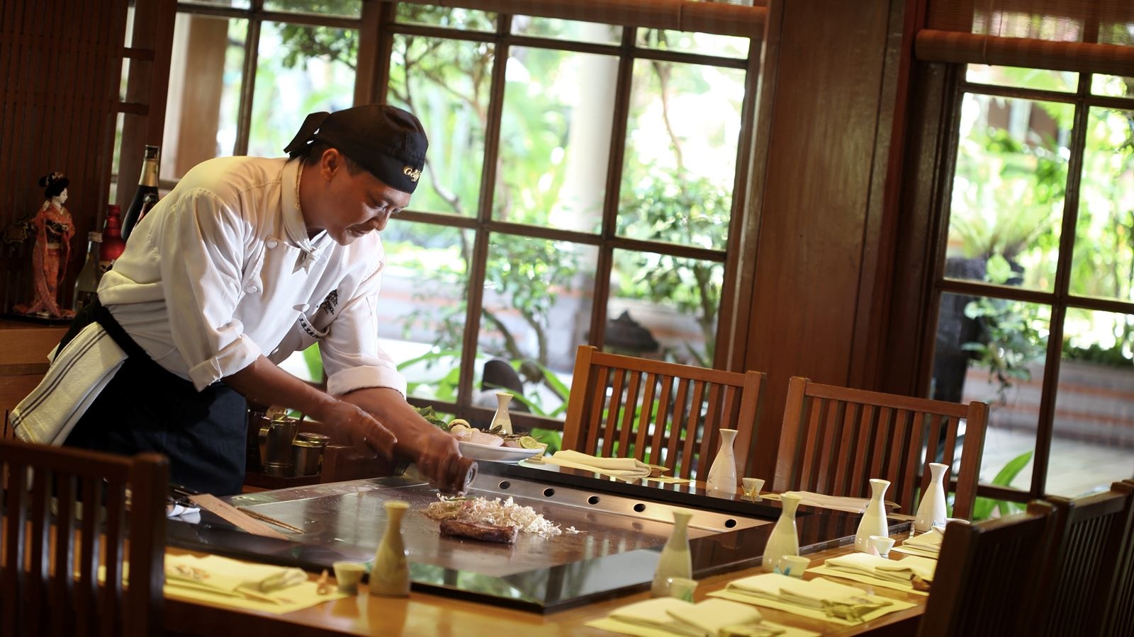 restaurants-genji-japanese-restaurant