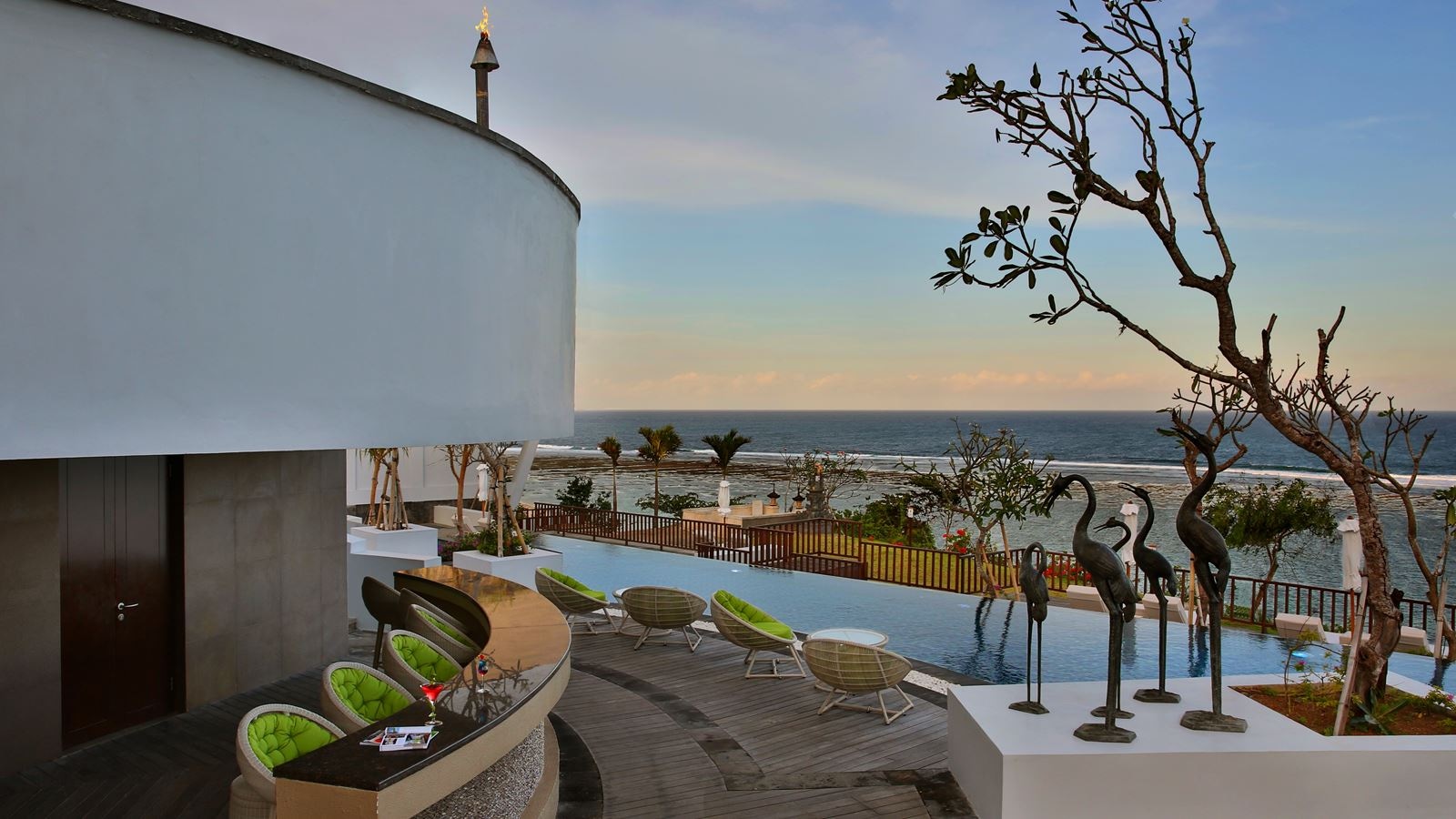 bars-ring-of-fire-pool-bar