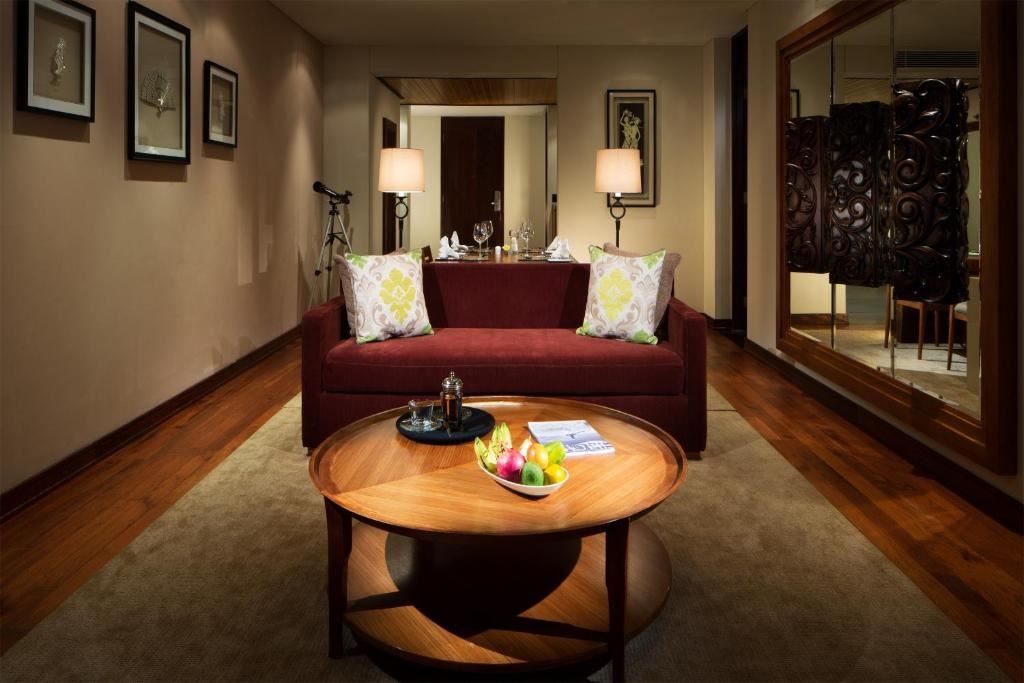 rooms-ocean-front-suite