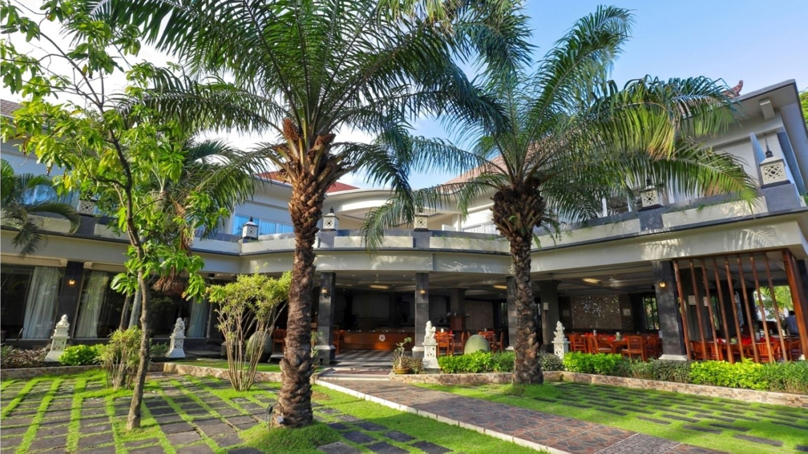 restaurants-mawar-saron-restaurant