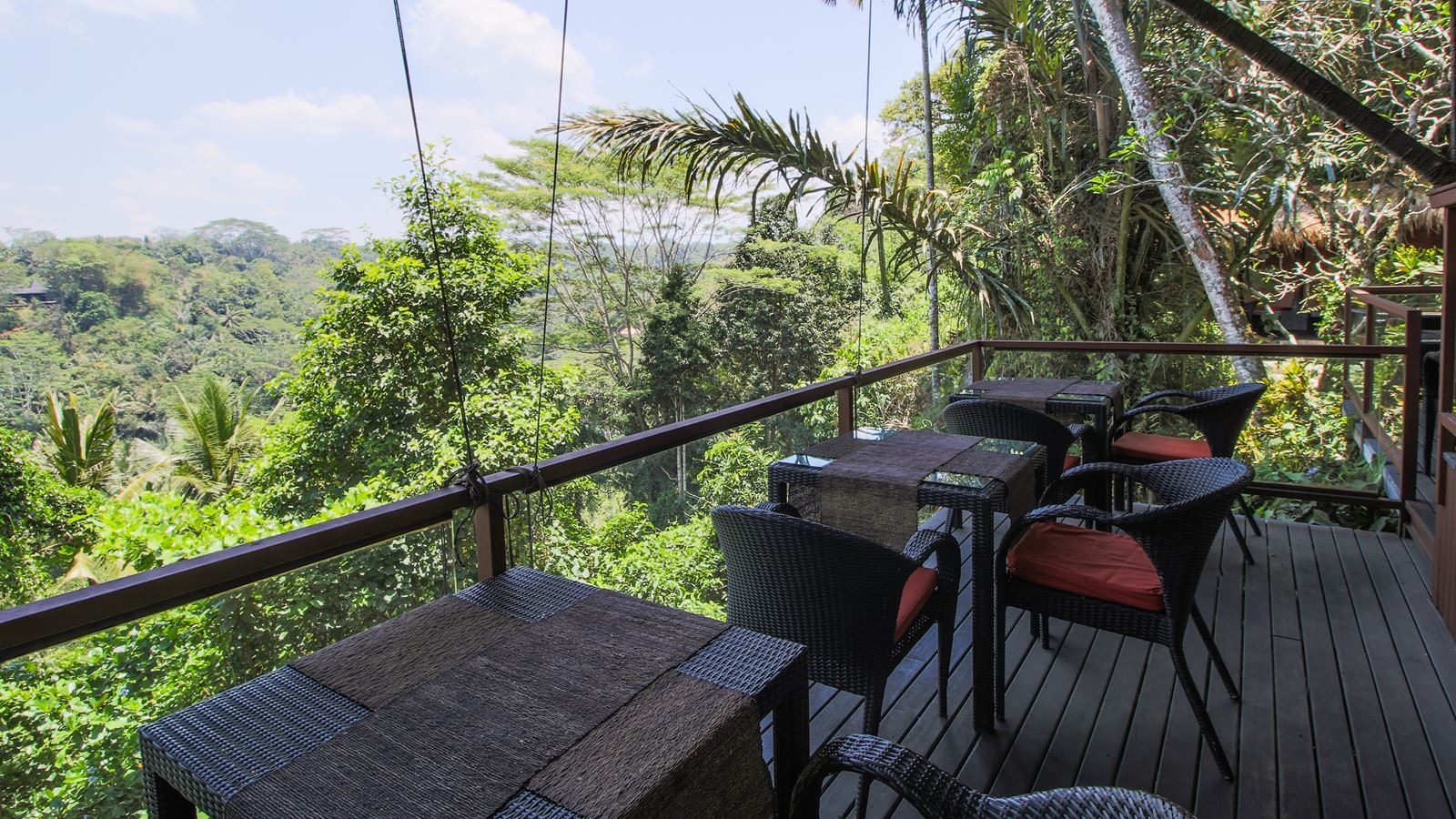 restaurants-la-view-restaurant