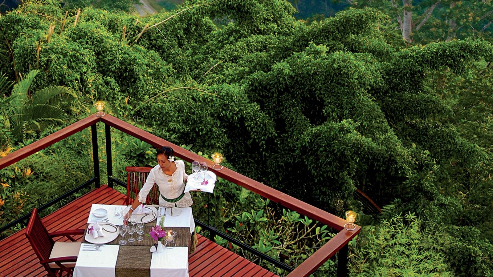 restaurants-la-view-restaurant