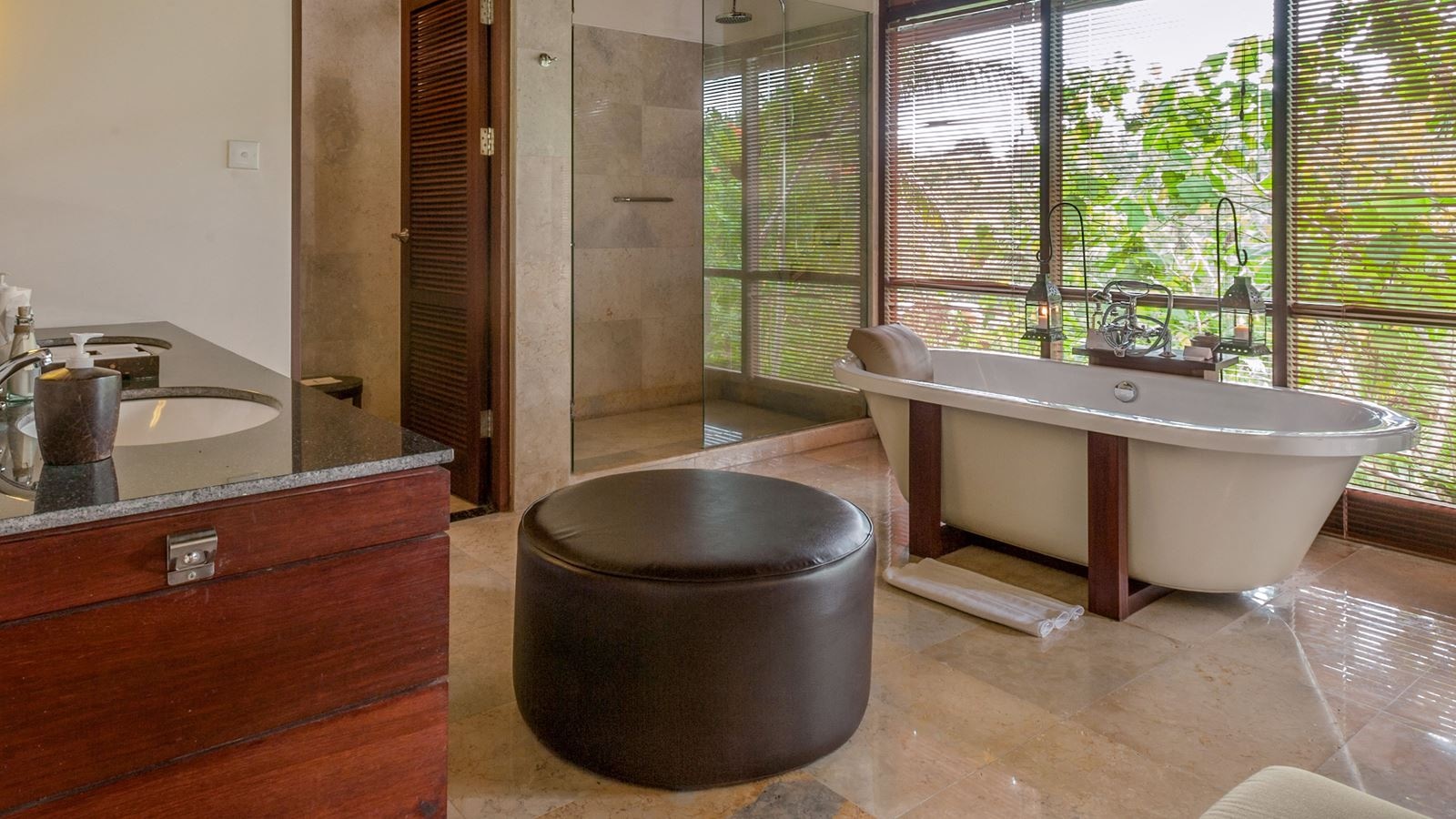 rooms-two-bedroom-pool-villa