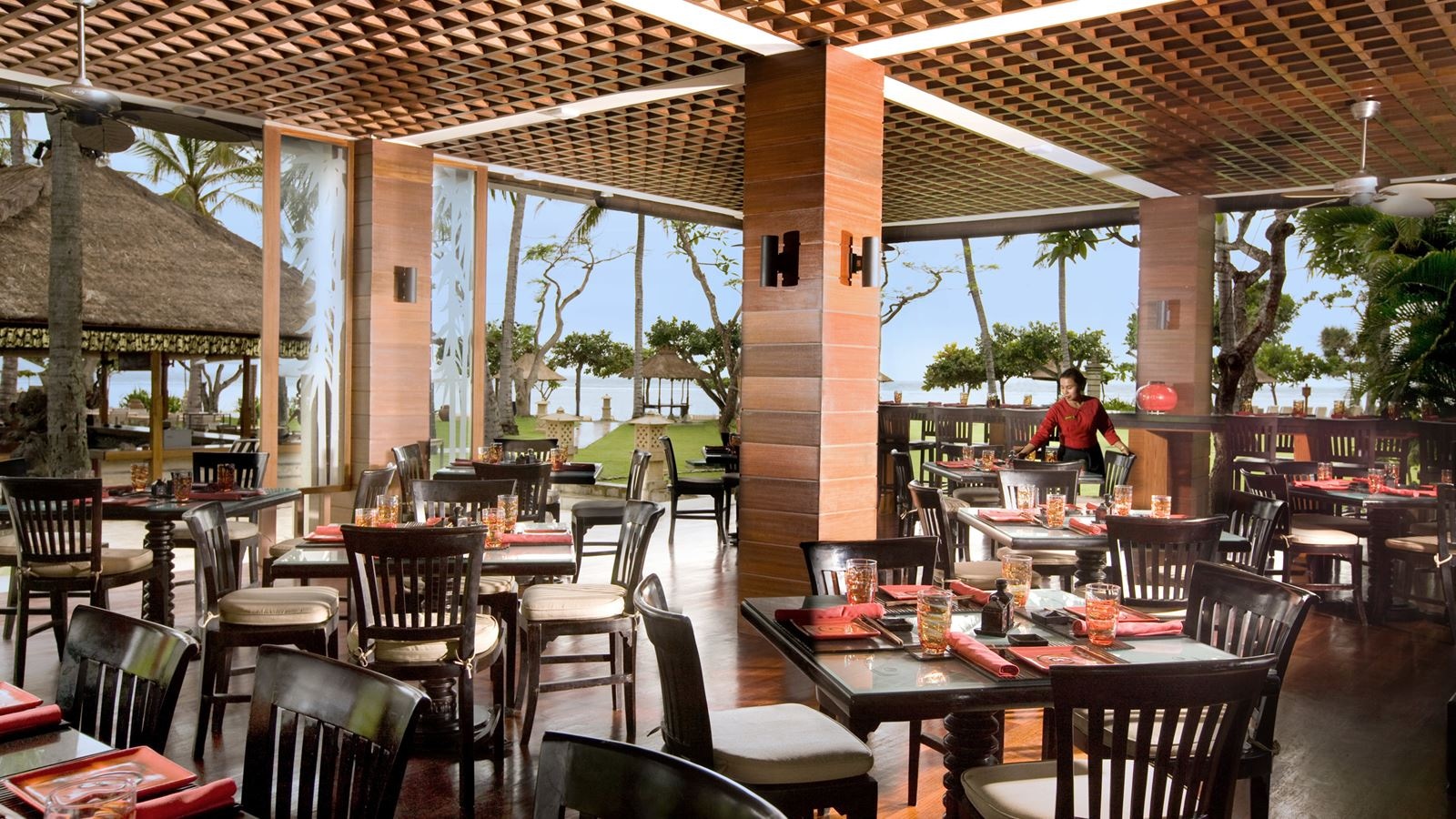 restaurants-maguro-asian-bistro