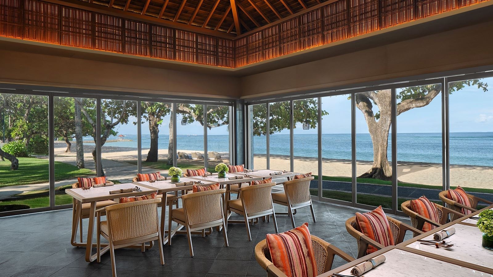 restaurants-ikan-restaurant