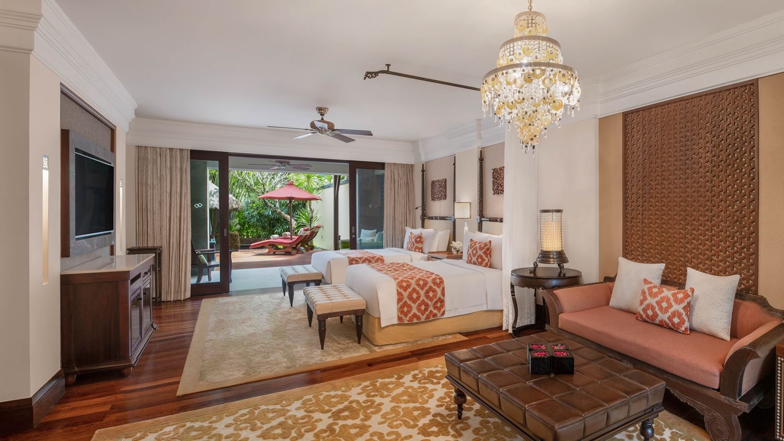 rooms-pool-villa-suite