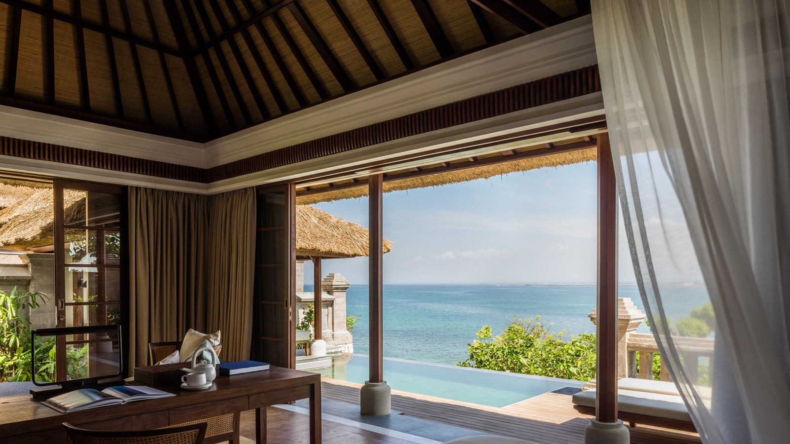 rooms-premier-ocean-villa