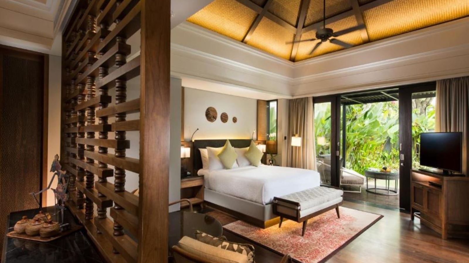 rooms-deluxe-garden-view