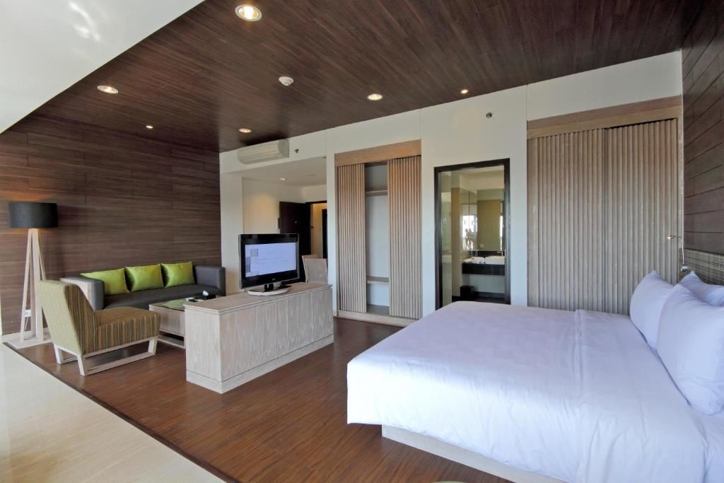 rooms-santika-suite