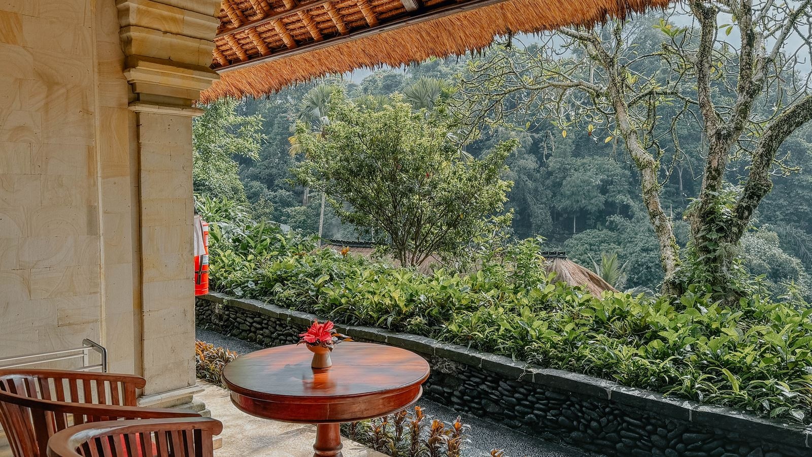 rooms-premier-raja-room