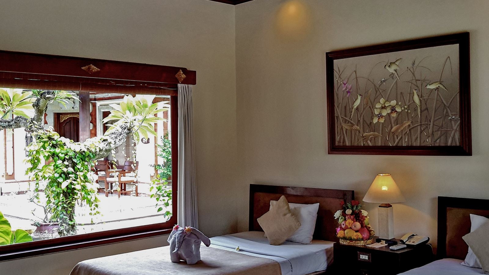 rooms-deluxe-garden-view