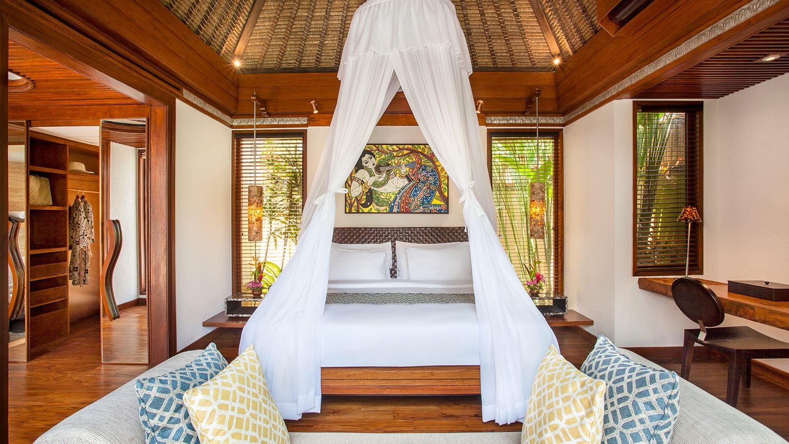 rooms-one-bedroom-pool-villa