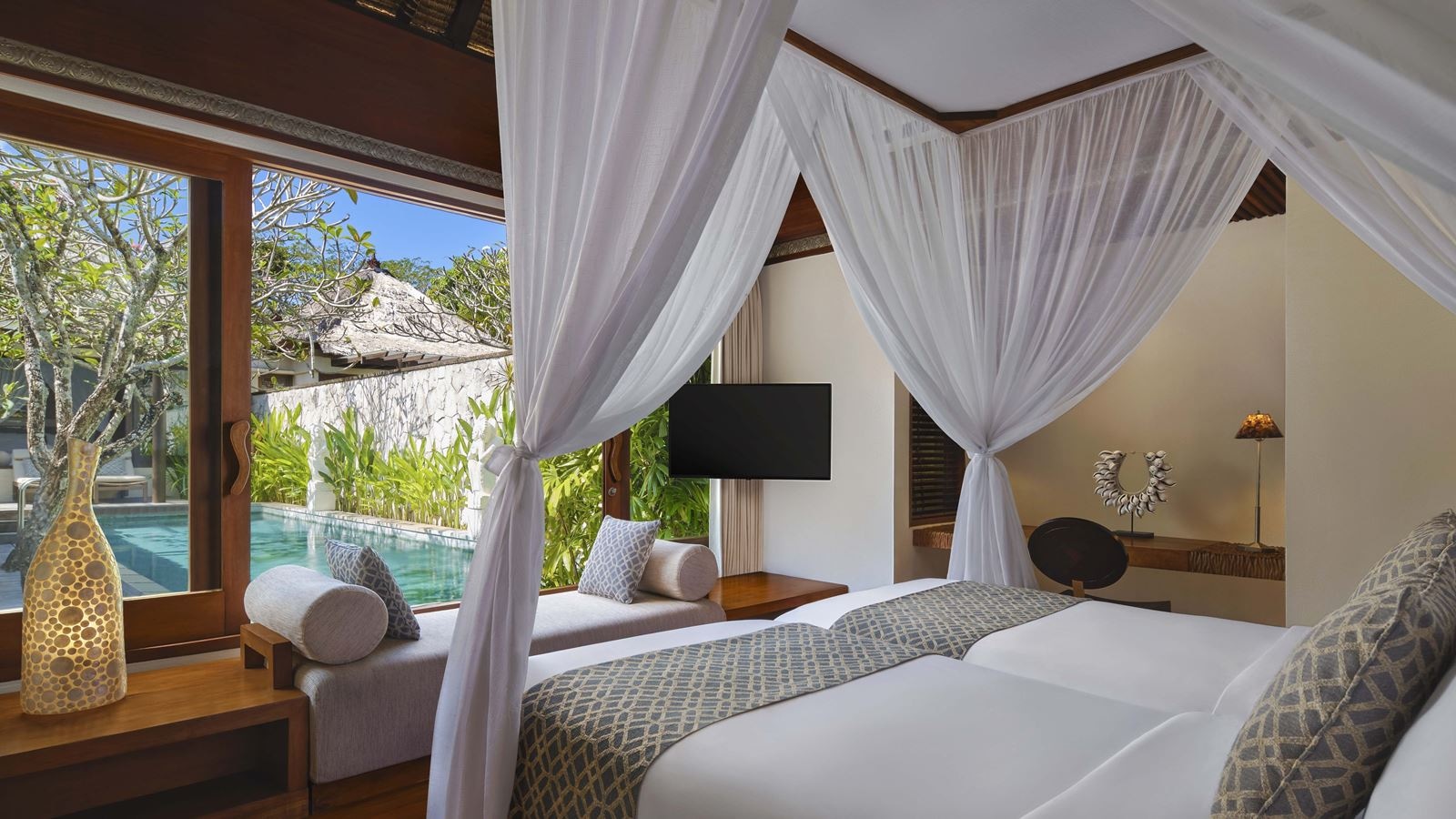 rooms-two-bedroom-pool-villa