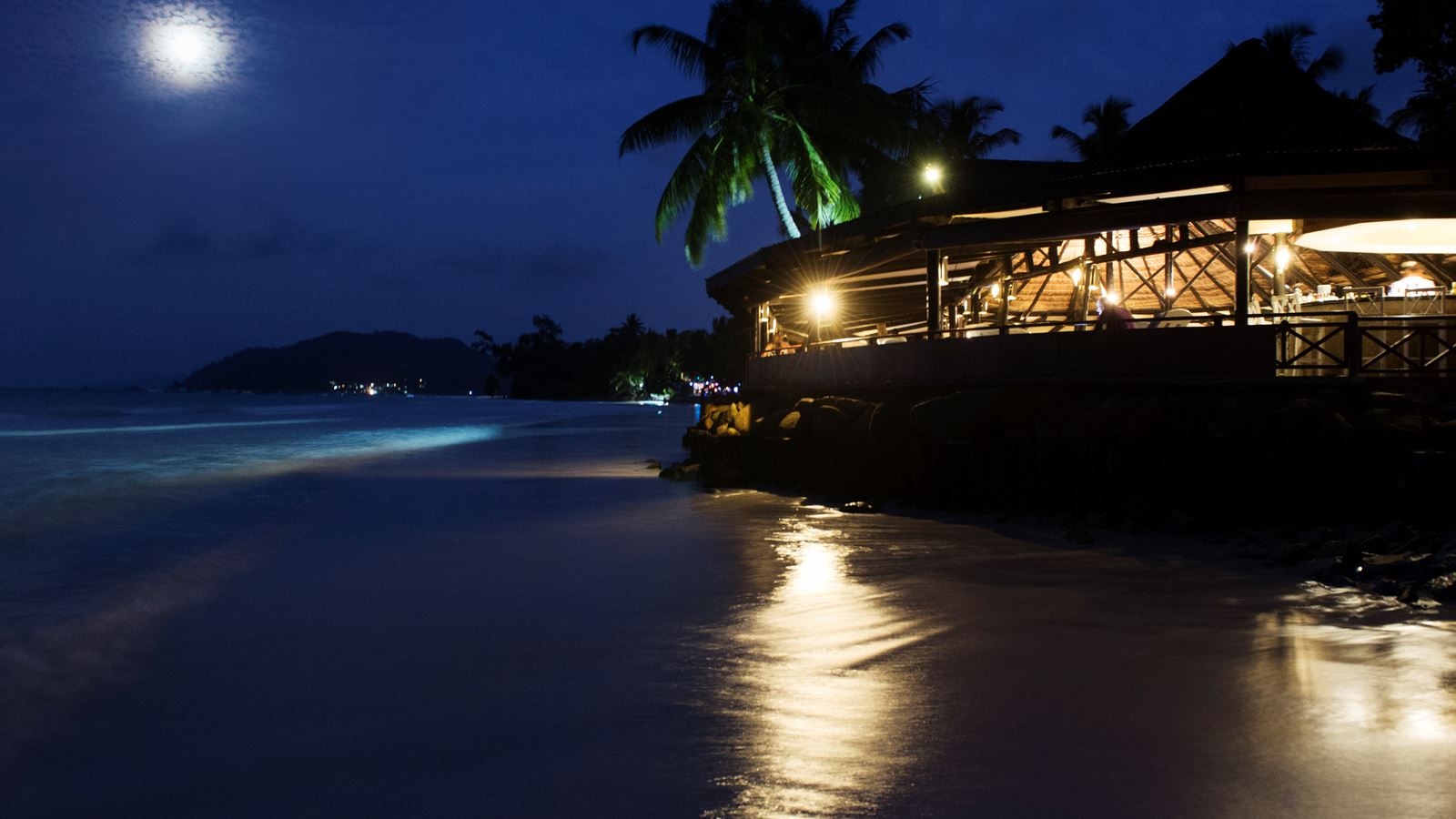 restaurants-st-pierre-beach-restaurant