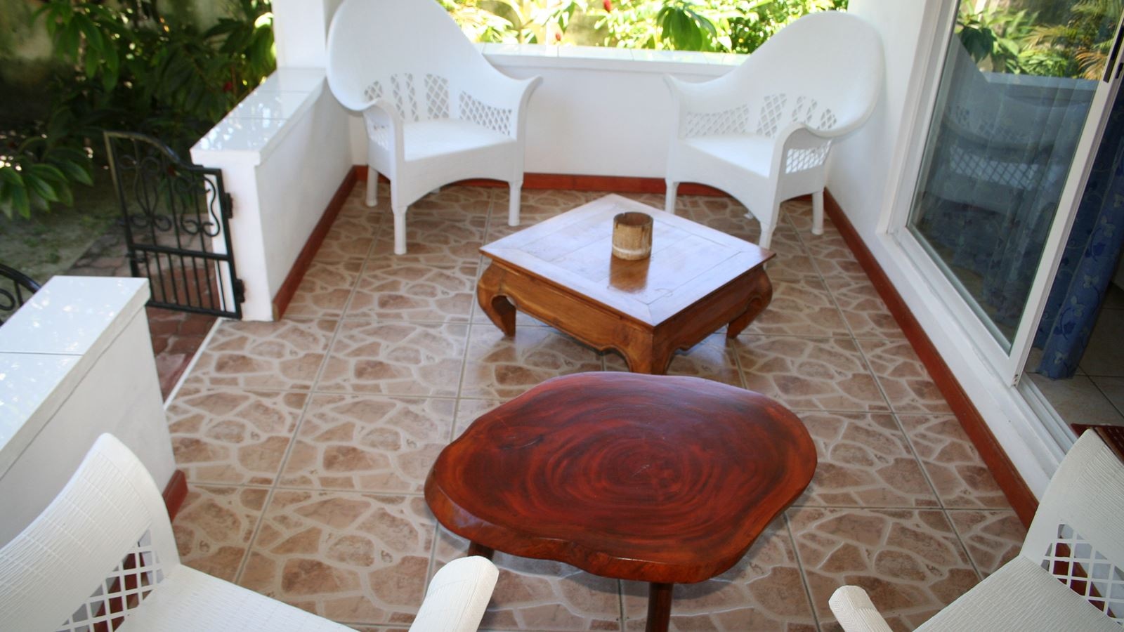 rooms-standard-double-room