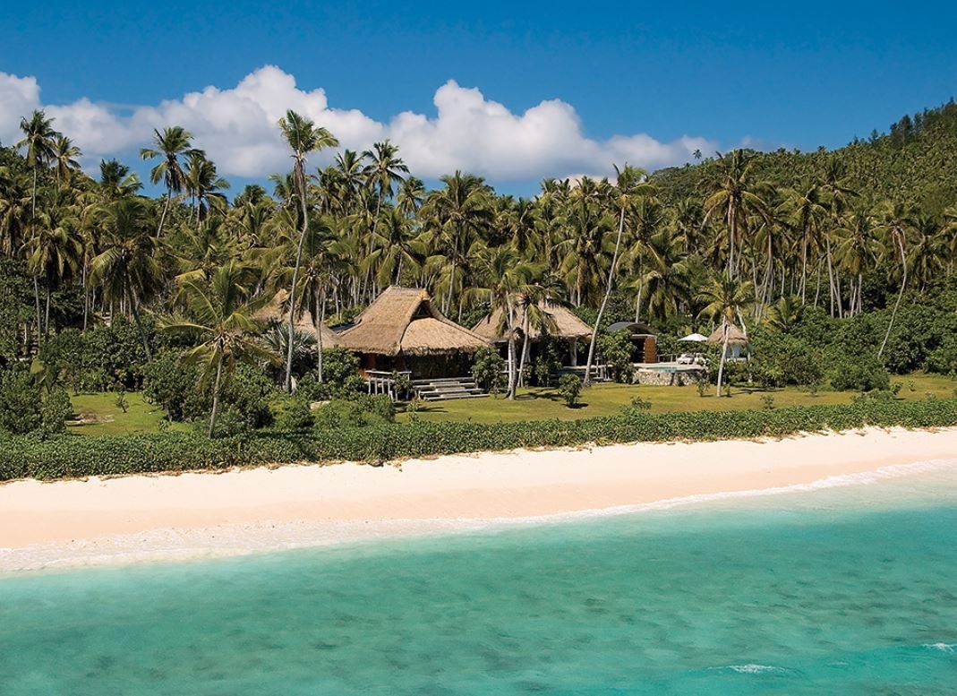 rooms-beachfront-villa