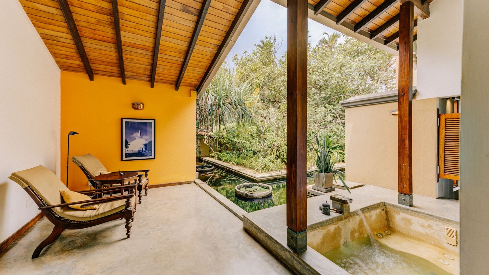 rooms-shanthi-suite