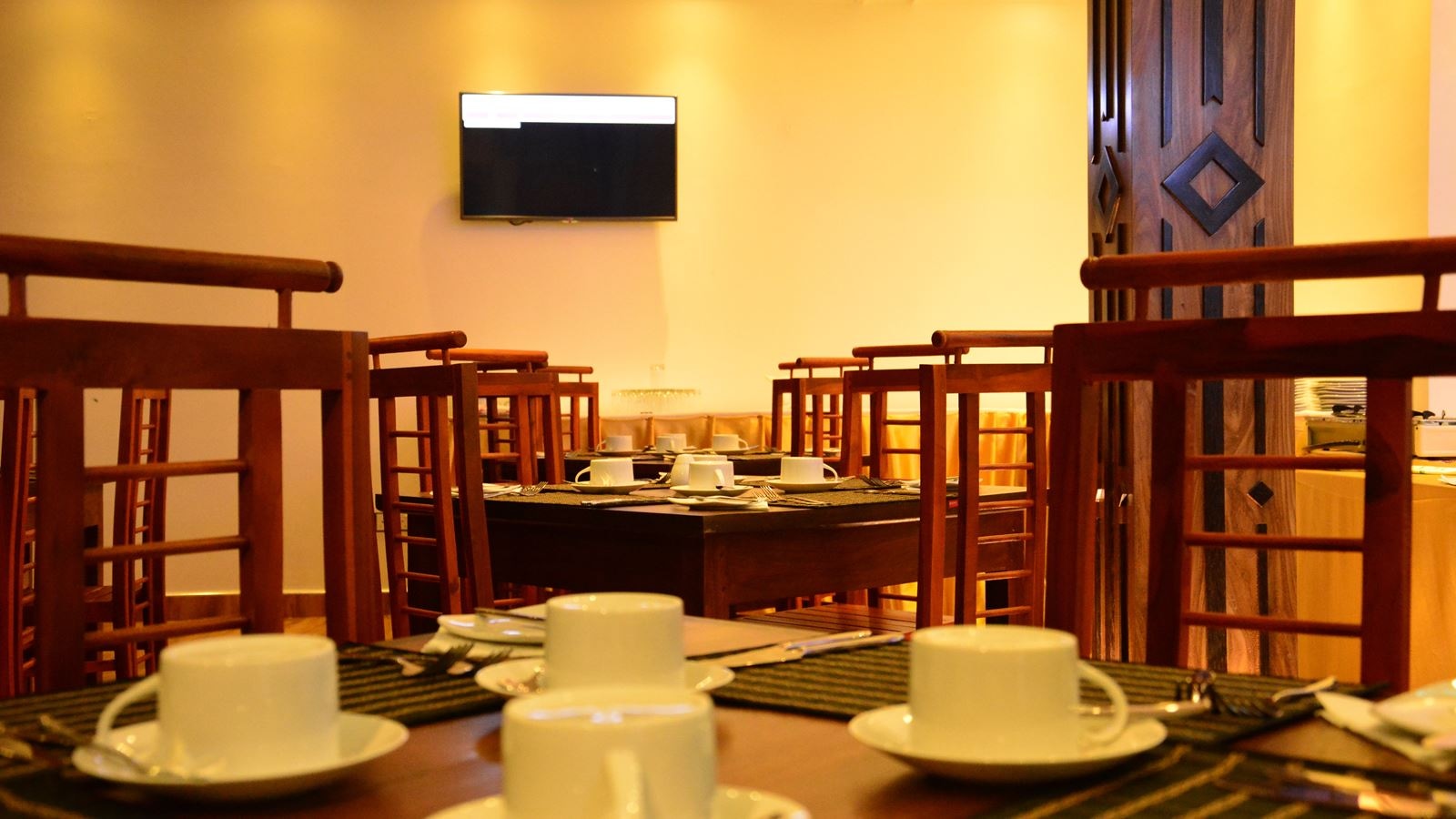 restaurants-resturant