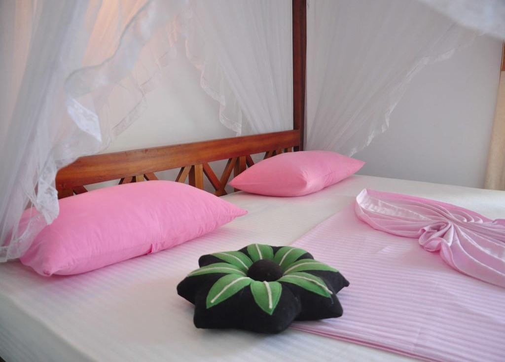 rooms-super-deluxe-double-with-balcony