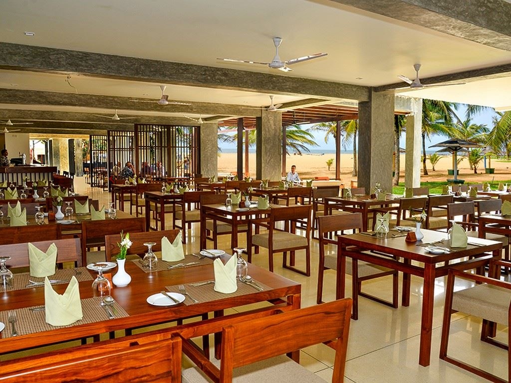restaurants-beach-restaurant