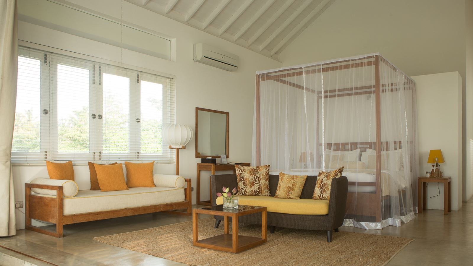 rooms-ocean-signature-suite