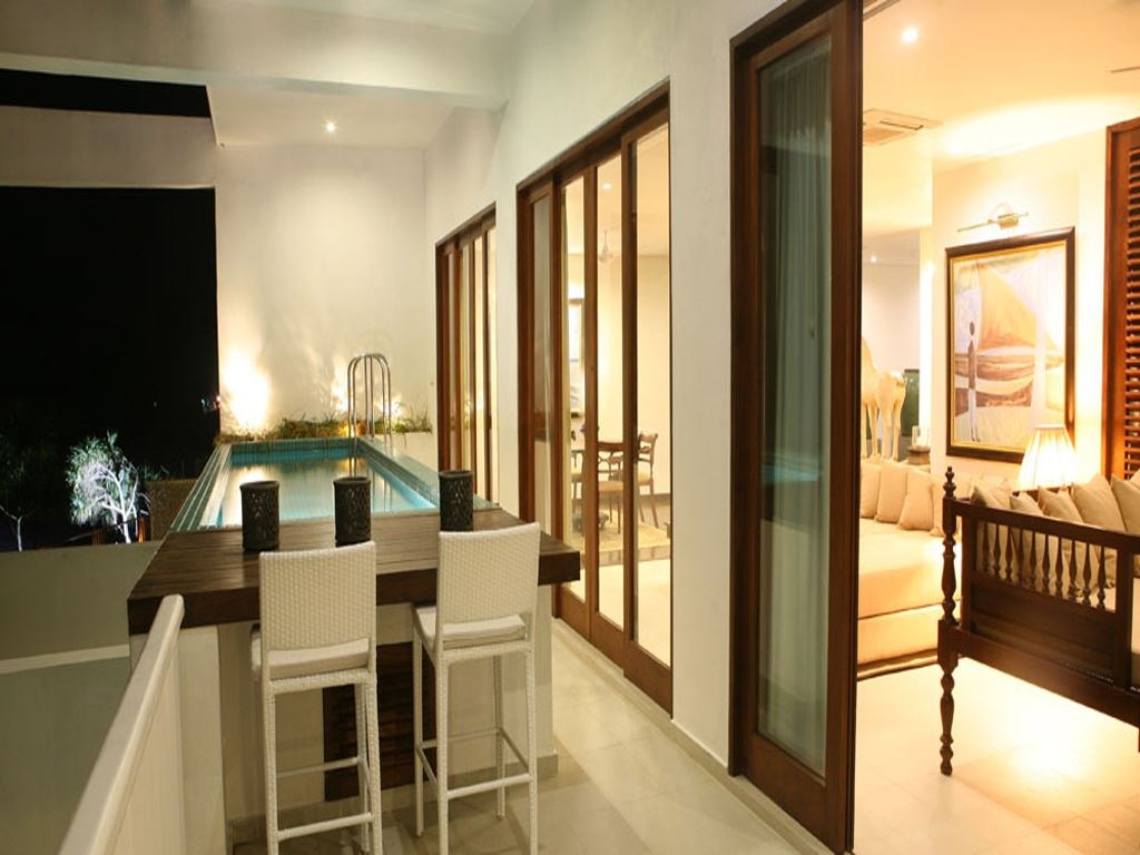 rooms-infinite-suite