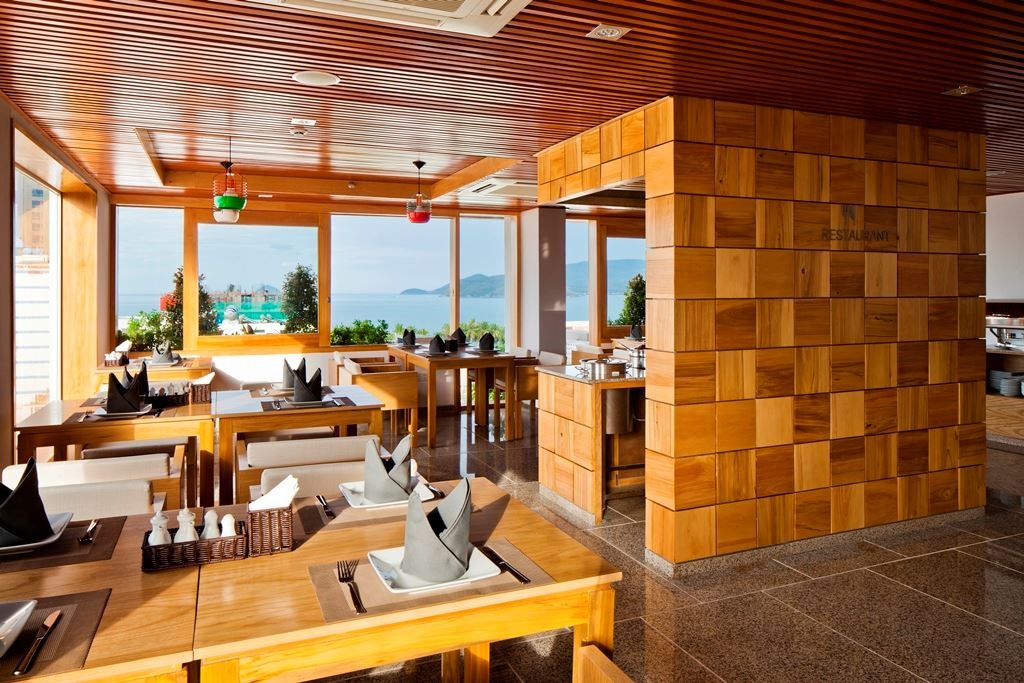 restaurants-golden-restaurant