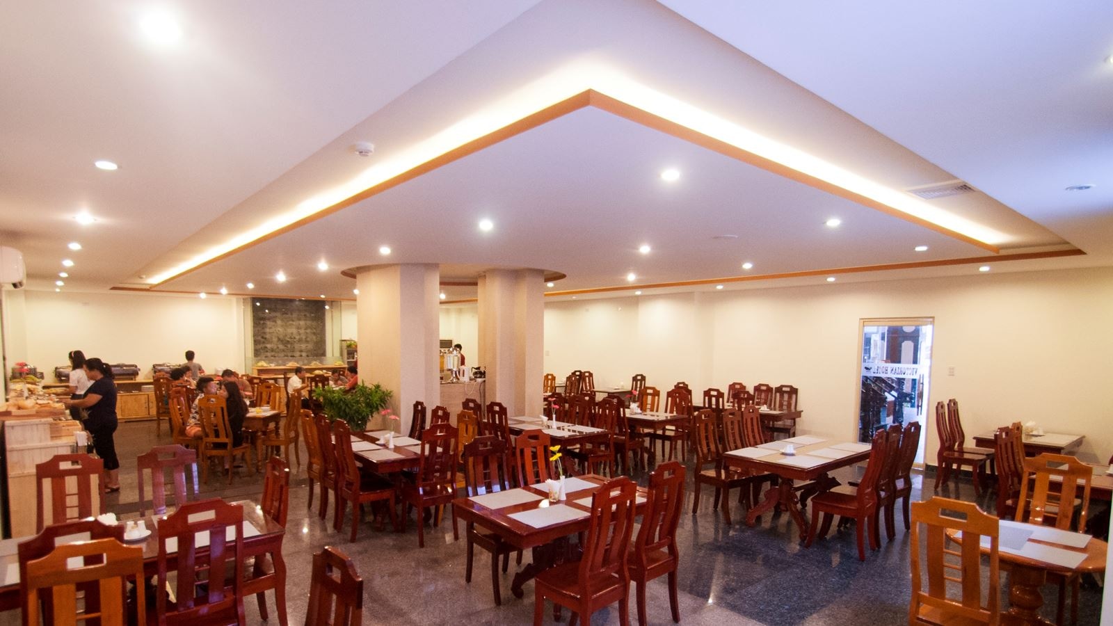 restaurants-main-restaurant