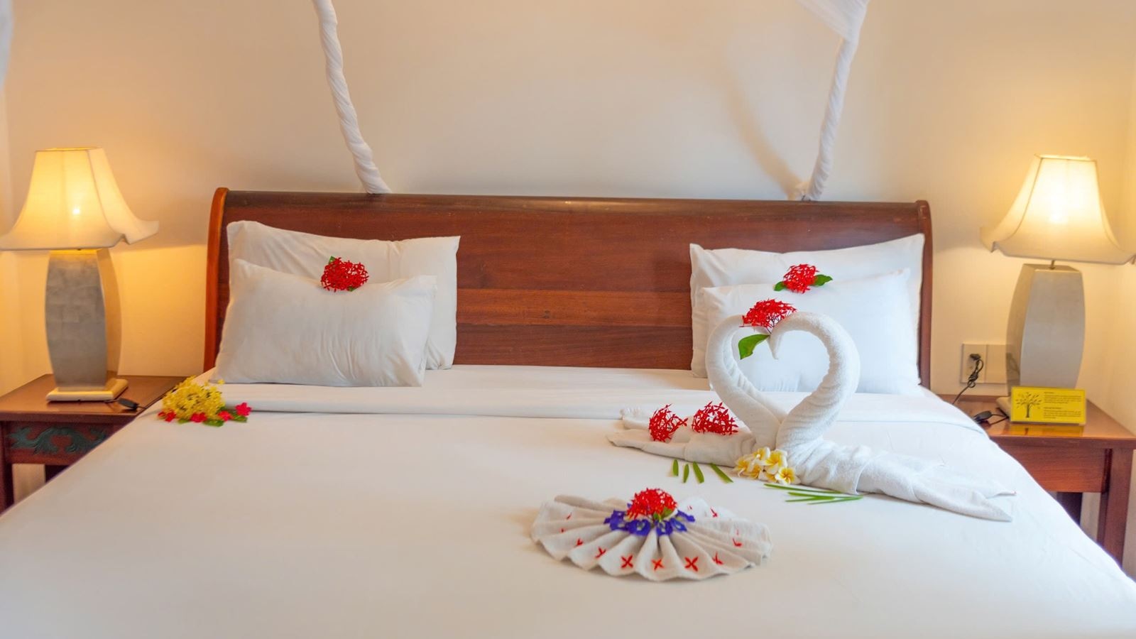 rooms-two-bedroom-villa