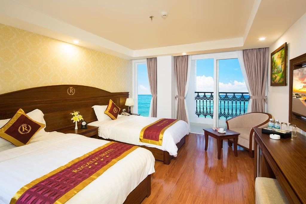 rooms-room-executive-seaview-with-balcony-child-without-extra-bed