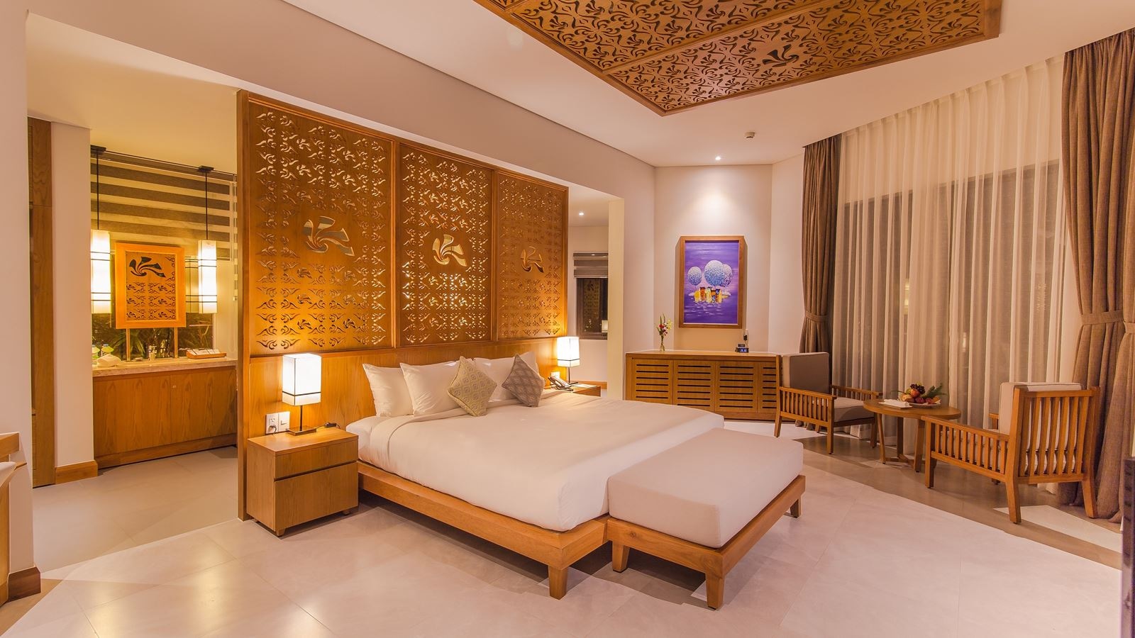 rooms-luxury-villa-garden-view-with-terrace