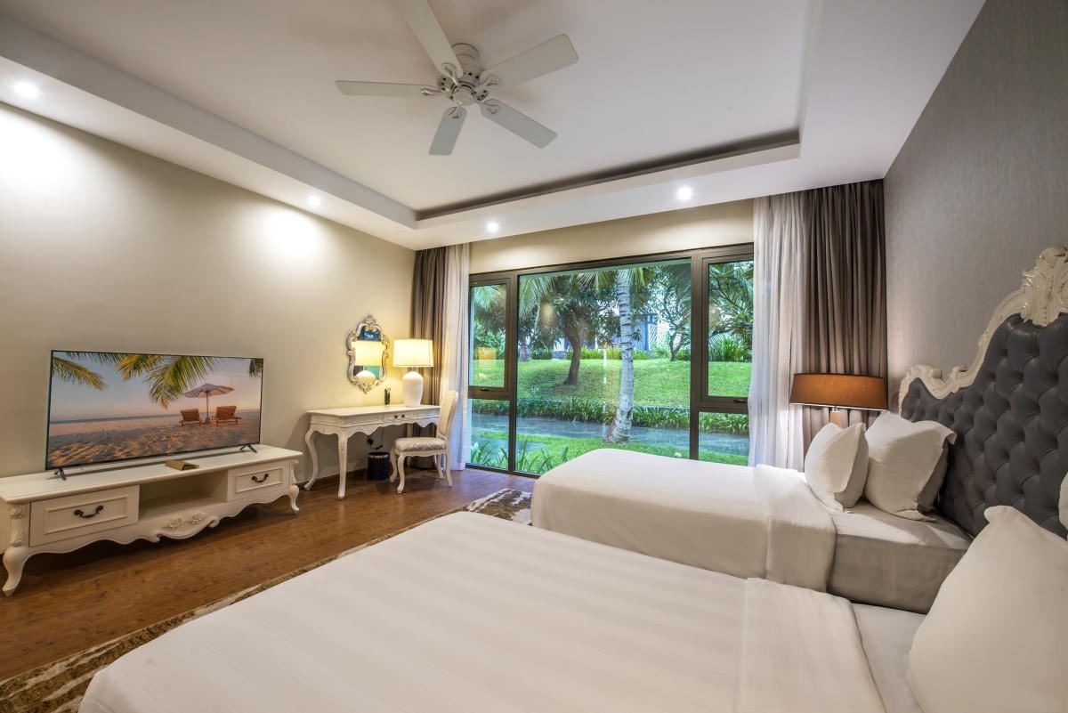 rooms-tropicana-villa-3-bedroom-beachfront-no-extra-bed