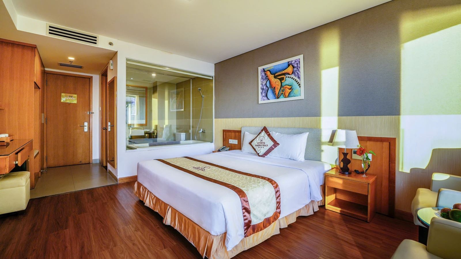 rooms-room-senior-ocean-view-with-balcony