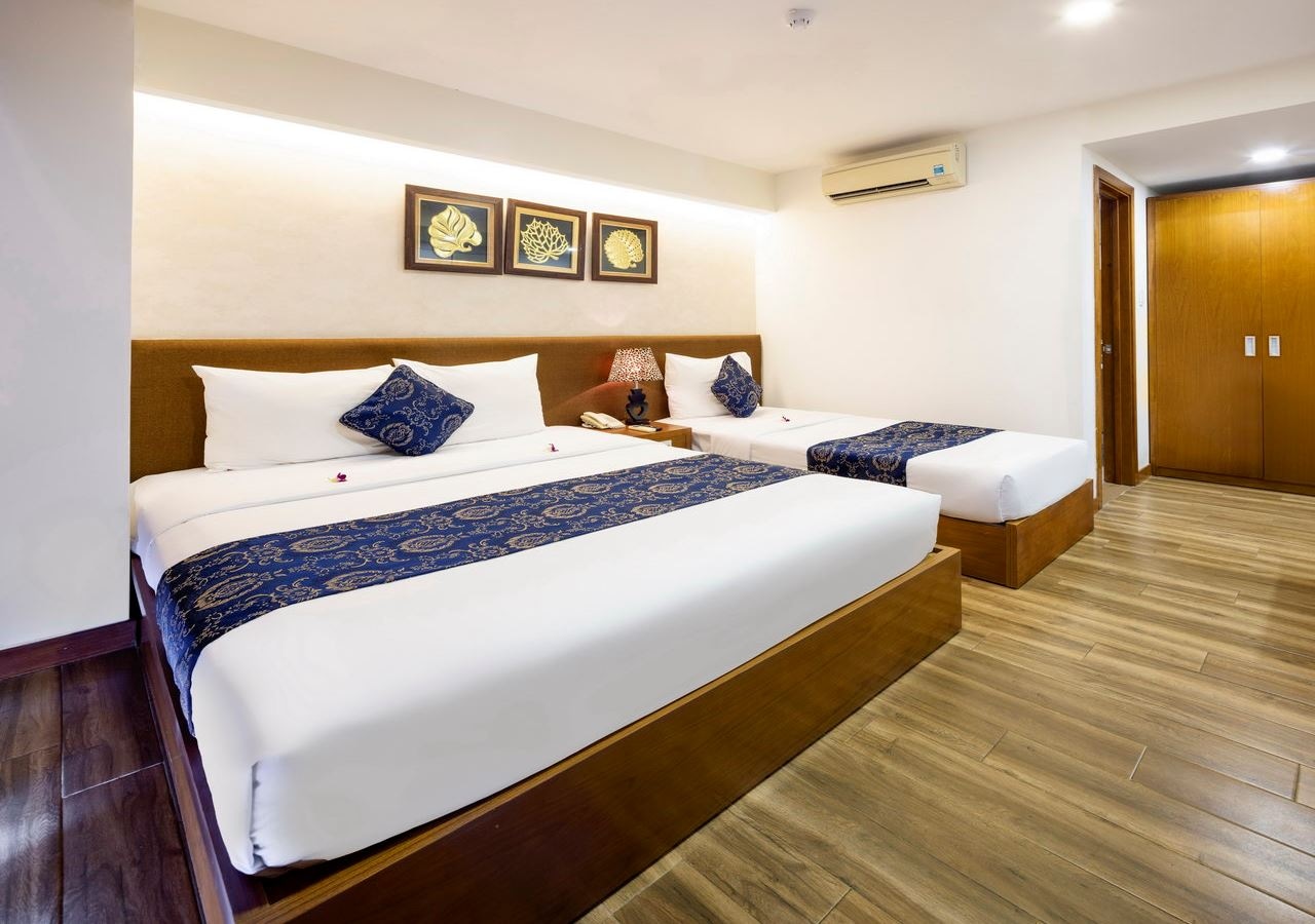 rooms-room-executive-seaview-balcony