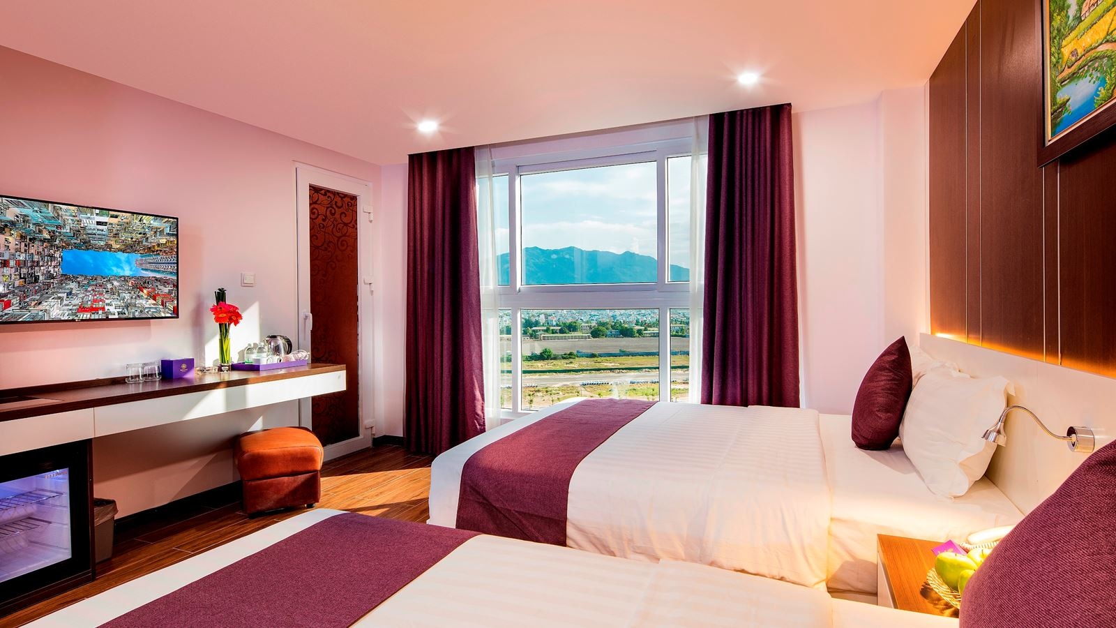 rooms-club-triple-city-view