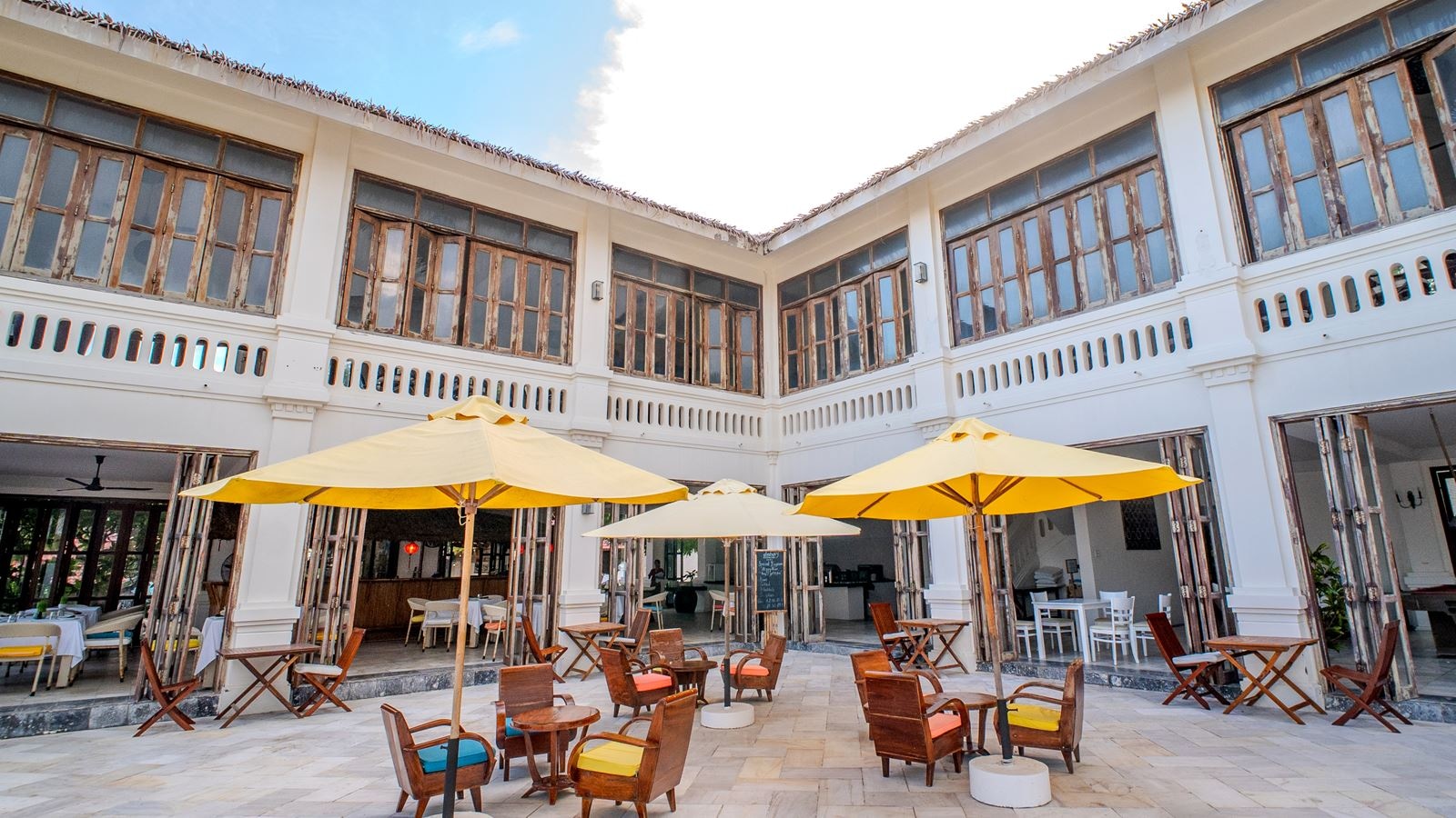 restaurants-spicy-lobster-restaurant