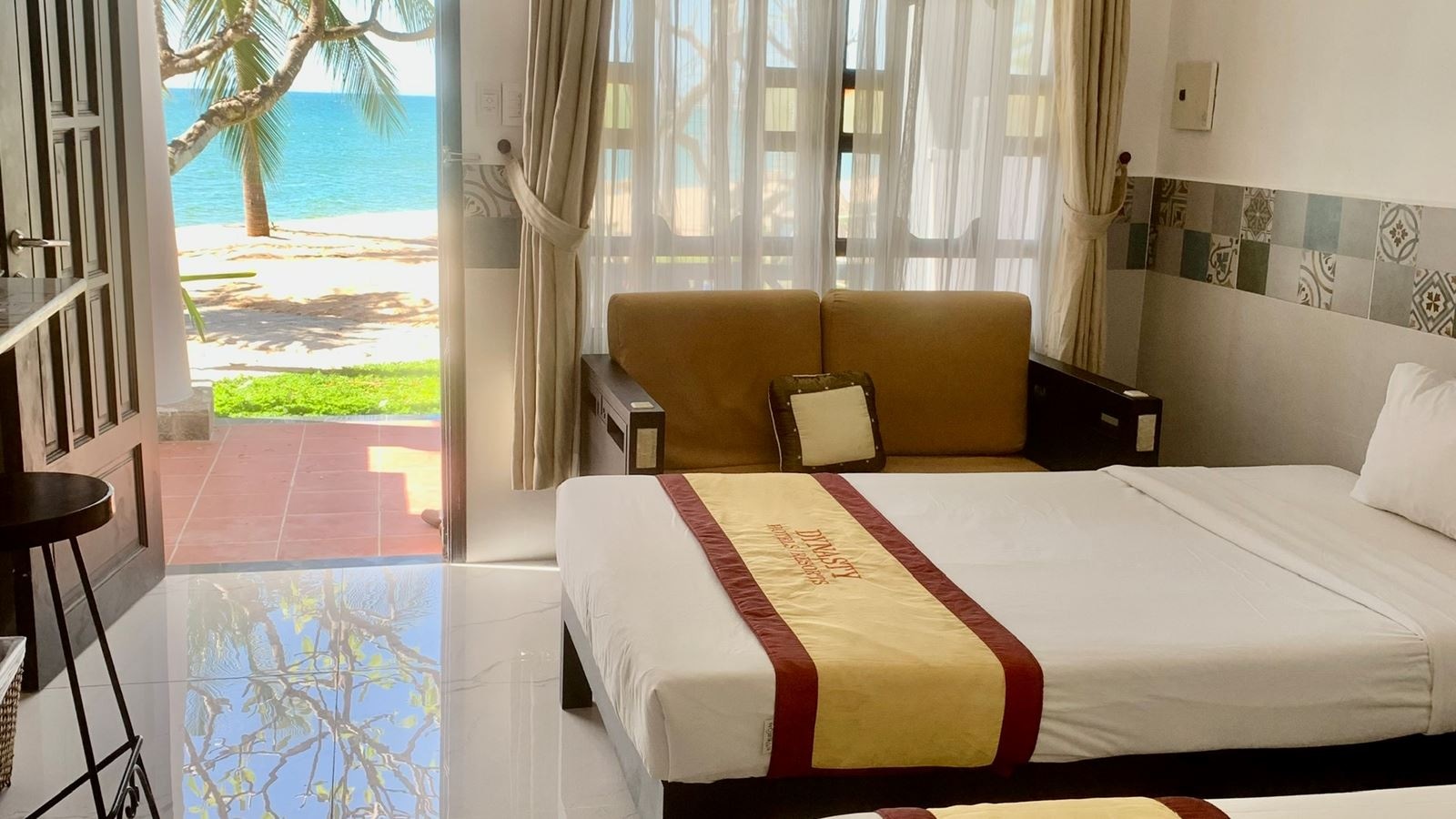 rooms-superior-seaview