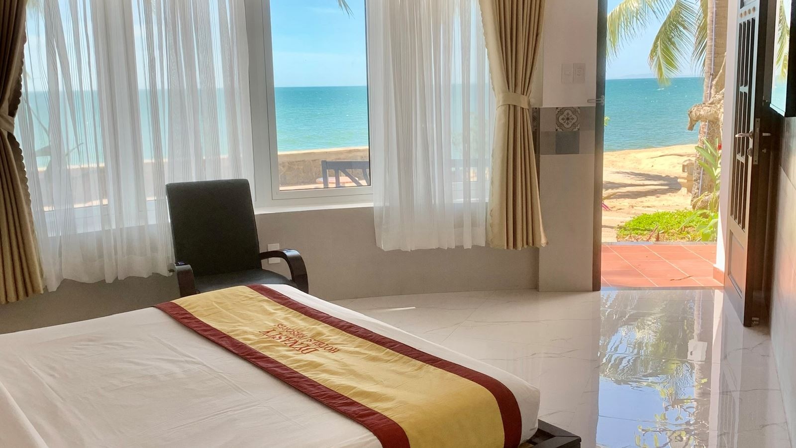 rooms-superior-seaview-child-without-extra-bed