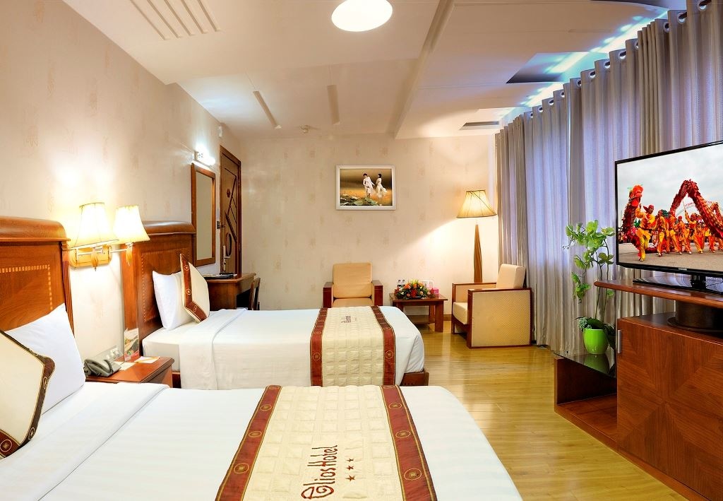 rooms-grand-deluxe-room