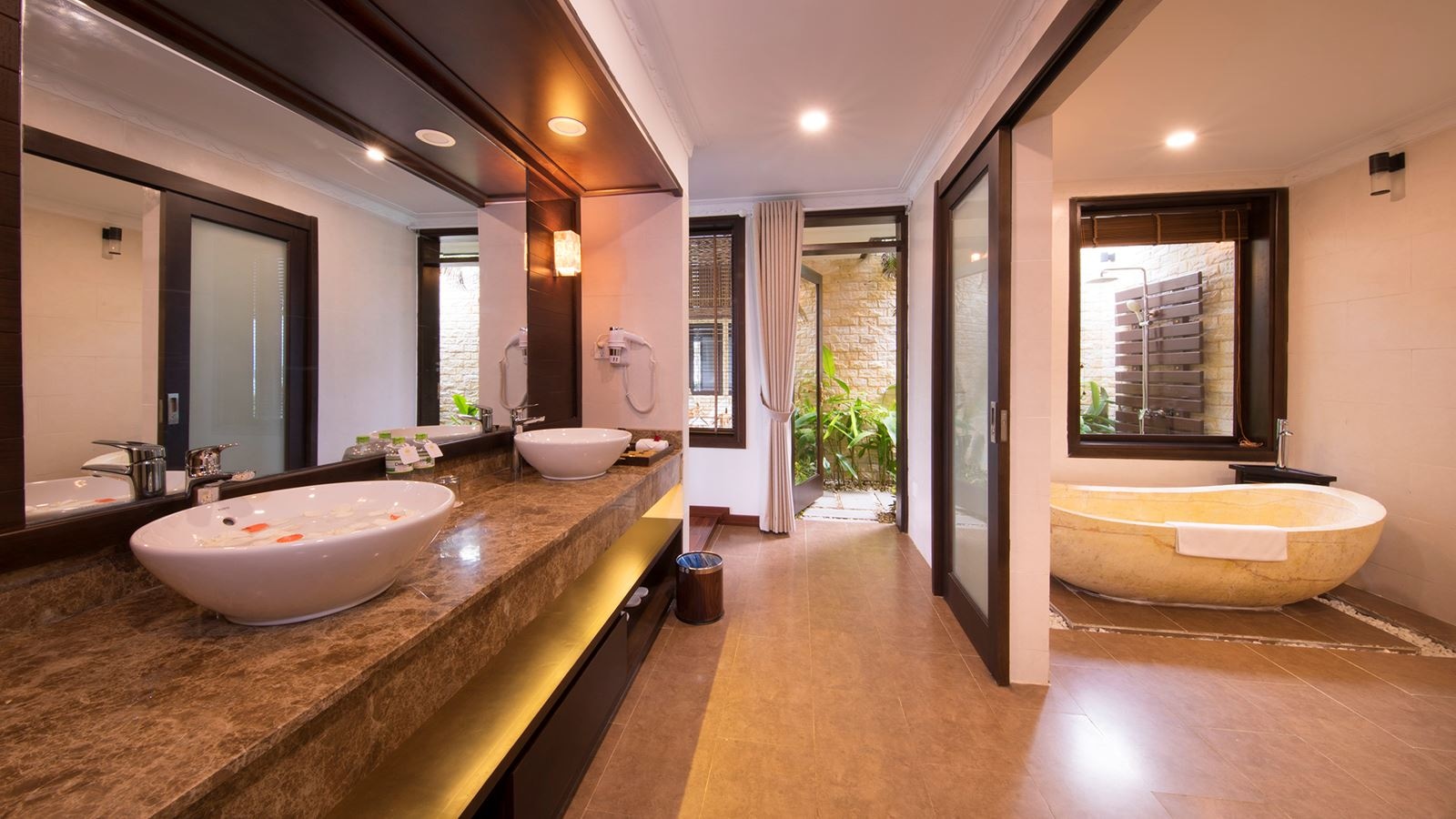 rooms-forestal-deluxe-garden-view-child-without-extra-bed