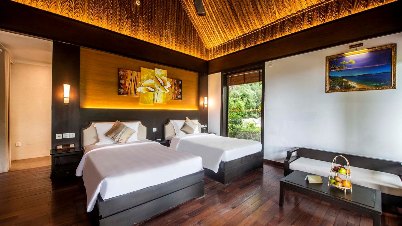 rooms-deluxe-bungalow-sea-view-child-without-extra-bed