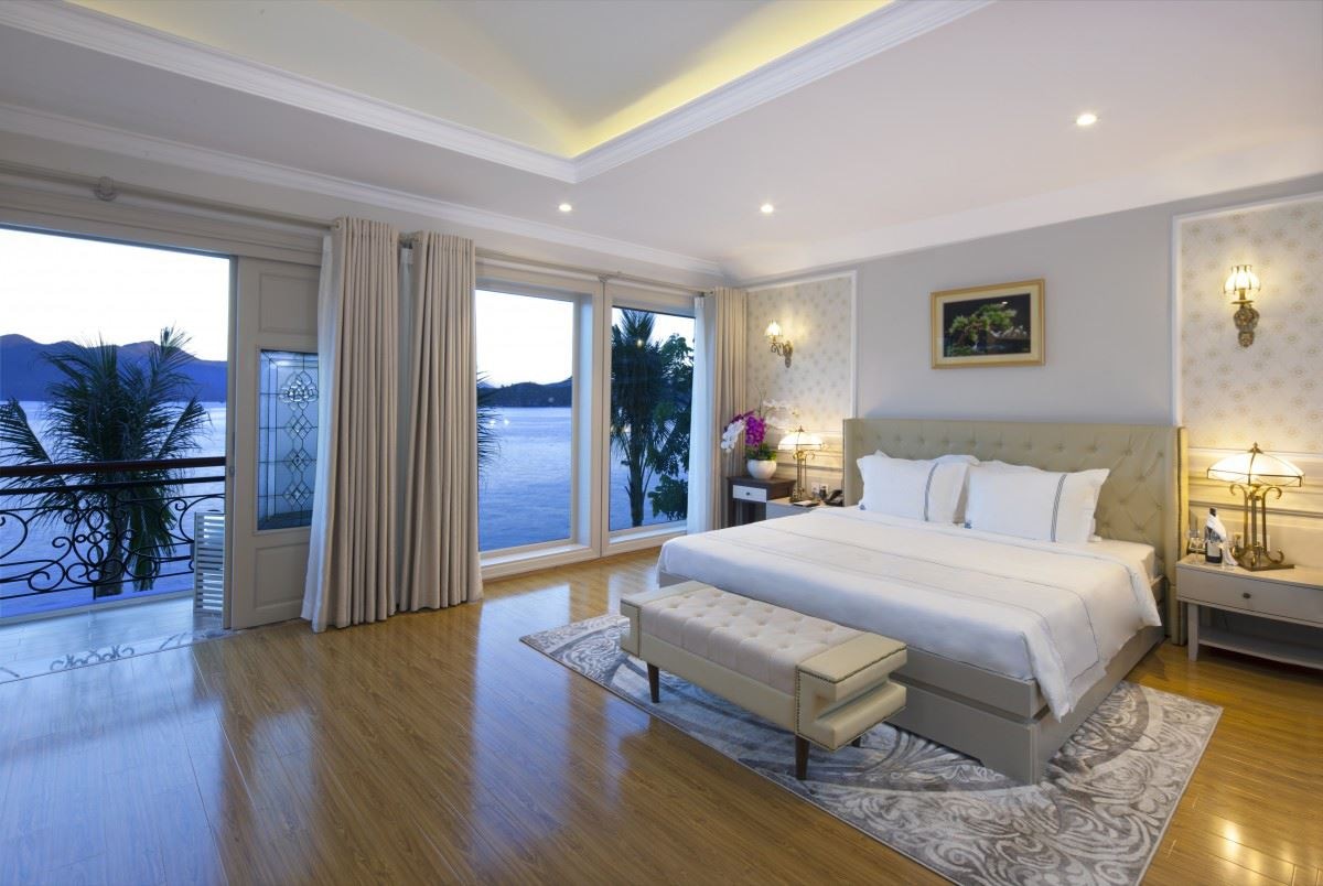 rooms-executive-suite-sea-view